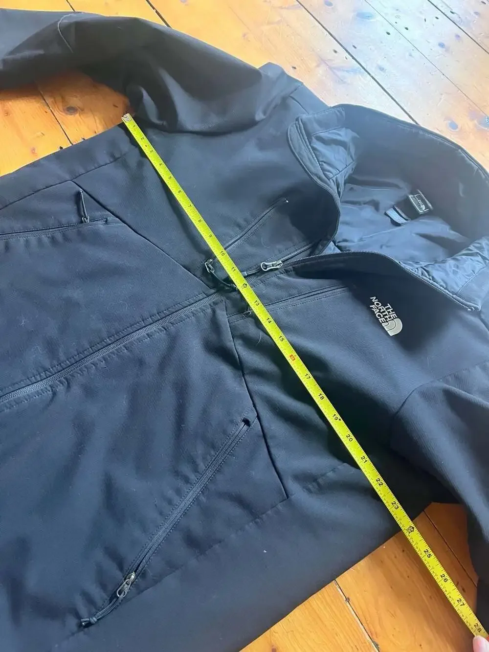 The North Face Black Apex Elevation Primaloft Insulated WindWall Jacket Men's L